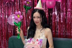 Động thái của Tiffany Young (SNSD) sau khi hủy lịch trình biểu diễn