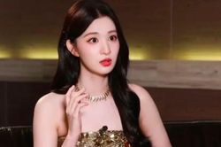 Vương Sở Nhiên lên hot search vì tiết lộ cận thị hơn 7 độ