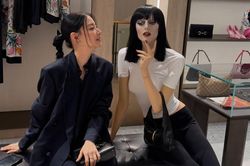 'Quốc bảo nhan sắc' Lee Young Ae gây sốt với visual như bị thời gian bỏ quên ở tuổi U60