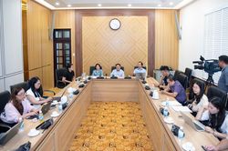 Chuyên gia chỉ điểm nghẽn cản trở doanh nghiệp nhà nước thành 'đầu tàu' tăng trưởng