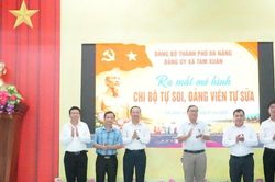 Xã Tam Xuân ra mắt mô hình 'Chi bộ tự soi - Đảng viên tự sửa'