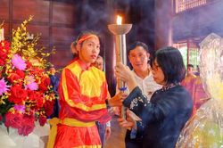 Gia Lai: Trang nghiêm lễ dâng hương, rước lửa thiêng mở đầu Liên hoan Quốc tế Võ cổ truyền Việt Nam