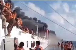 Tin thế giới tối 2-8: Ph&agrave; chở hơn 270 người bốc ch&aacute;y ngo&agrave;i khơi Indonesia, nhiều người thiệt mạng v&agrave; mất t&iacute;ch