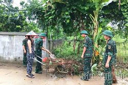 Thiết thực 'Tháng dân vận'