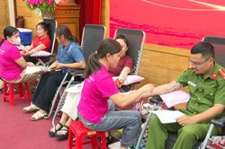 285 đơn vị máu được hiến tặng tại Ngày hội 'Hành trình đỏ'