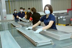Thu ngân sách toàn tỉnh đạt 64,6% dự toán