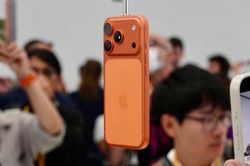 Tin công nghệ tuần qua: Apple cho thuê iPhone, OpenAI giảm giá dịch vụ AI
