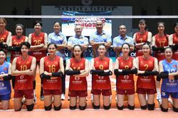 Đội tuyển bóng chuyền nữ Việt Nam thắng ngược Indonesia