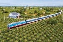 Ưu tiên đầu tư các tuyến đường sắt kết nối Trung Quốc và Lào