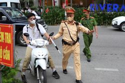 Từ 'hiểu luật' đến 'sống theo pháp luật'