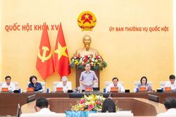 Chủ tịch Quốc hội: Mỗi quyết định lập pháp phải mở đường cho phát triển đất nước