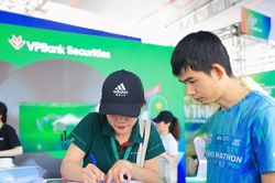 Từ đường chạy đến h&agrave;nh tr&igrave;nh đầu tư: VPBankS lan tỏa trải nghiệm t&agrave;i ch&iacute;nh số