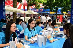Chuẩn h&oacute;a quy tr&igrave;nh bi&ecirc;n soạn gi&aacute;o tr&igrave;nh đại học