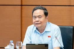 Chủ tịch Quốc hội: Kh&ocirc;ng để c&aacute;c quy định quản l&yacute; trở th&agrave;nh r&agrave;o cản đối với sự ph&aacute;t triển của doanh nghiệp