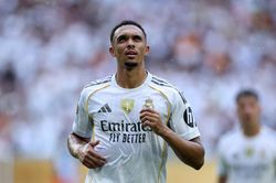 Vị trí khắc nghiệt nhất của bóng đá hiện đại