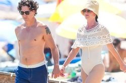 Katy Perry và cựu Thủ tướng Canada ngày càng mặn nồng