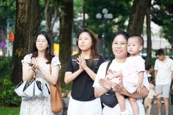 Kh&ocirc;ng gian &acirc;m nhạc cộng đồng v&agrave; h&agrave;nh tr&igrave;nh bồi đắp bản sắc H&agrave; Nội