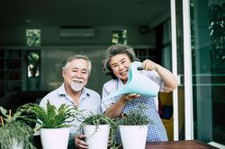 Cần chuẩn bị cho 'nền kinh tế bạc' ngay từ b&acirc;y giờ