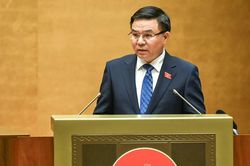 Hoàn thiện khuôn khổ pháp lý cho điều tra cơ bản về dầu khí và hoạt động dầu khí