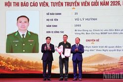 Vững v&agrave;ng 'ngọn cờ ti&ecirc;n phong'
