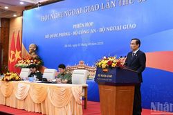 Phiên họp giữa Bộ Quốc phòng, Bộ Công an và Bộ Ngoại giao trong khuôn khổ Hội nghị Ngoại giao lần thứ 33