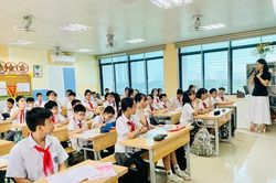 Phú Thọ trước phép thử 'ở đâu có học sinh, ở đó có giáo viên'