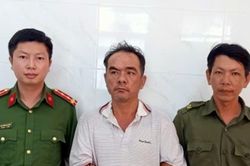 Bắt khẩn cấp nghi phạm &eacute;p xe, cướp t&agrave;i sản của người phụ nữ l&uacute;c 3 giờ