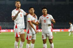 Video Hai Long 'xé lưới' Indonesia, nâng tỷ số lên 2-0 cho tuyển Việt Nam
