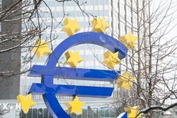 Sản lượng công nghiệp Eurozone tăng mạnh nhất trong khoảng 4 năm rưỡi