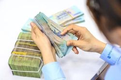 Thứ trưởng Bộ Tài chính nói về áp lực giá cả khi tăng lương cơ sở từ 1/7/2026