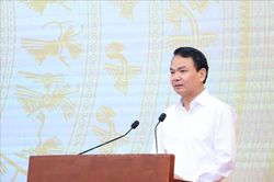 Đổi mới mạnh mẽ, tháo gỡ 'điểm nghẽn' thể chế, thu hút đầu tư từ mọi thành phần kinh tế