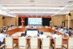 Bồi dưỡng nâng cao năng lực quản lý phát triển đô thị gắn với chuyển đổi số