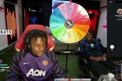Gọi video cho Cristiano Ronaldo, IShowSpeed 'muối mặt' trước 60 triệu fan