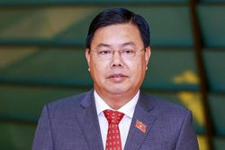 Ông Nguyễn Tiến Hải giữ chức Bộ trưởng Bộ Nội vụ