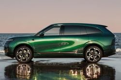 SUV lớn hơn BMX X5, công suất 577 mã lực, giá gần 1,2 tỷ đồng
