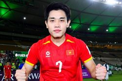 Đình Bắc đấu Mitchell Baker: Cuộc chiến của hai 'sát thủ'