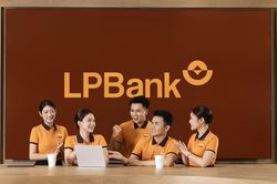 Lãi suất tiết kiệm LPBank tháng 8/2026: Đồng loạt tăng, khách hàng gửi online hưởng tới 7,3%/năm