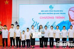 Chia sẻ yêu thương, gắn kết tình người