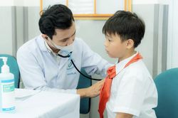 Thanh Hóa phấn đấu 100% người học được khám sức khỏe hằng năm