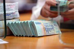 Huy động vốn tại TP. Hồ Chí Minh và TP. Đồng Nai đạt hơn 6,1 triệu tỉ đồng sau 6 tháng