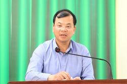 Phó Chủ tịch UBND tỉnh Phan Thế Tuấn dự sinh hoạt chi bộ tổ dân phố Tiên Xá