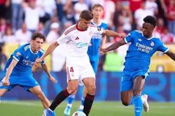 Đại diện Vinicius Junior lên tiếng đáp trả kịch liệt tin đồn gia nhập Arsenal