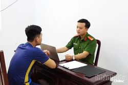 Tạm giữ hình sự thiếu niên 16 tuổi vì hành vi tấn công bạn bằng dao