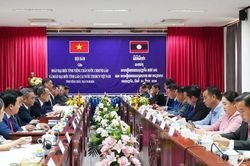 Tỉnh Lào Cai (Việt Nam) và tỉnh Viêng Chăn (Lào) thúc đẩy hợp tác toàn diện, mở rộng không gian phát triển