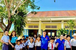 Nhân lên những suất cơm nghĩa tình
