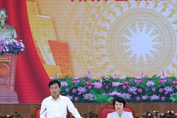 Huy động cả hệ thống ch&iacute;nh trị tham gia kh&aacute;m sức khỏe, kh&aacute;m s&agrave;ng lọc miễn ph&iacute; cho người d&acirc;n