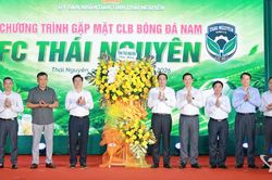 Lãnh đạo tỉnh gặp mặt, động viên Câu lạc bộ Bóng đá nam Thái Nguyên