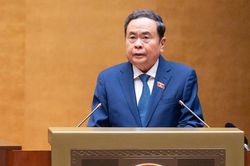 Chủ tịch Quốc hội: Tiếp tục đổi mới mạnh mẽ tư duy xây dựng pháp luật, mở đường phát triển