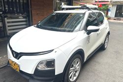 Lắp giá trên nóc ô tô con có phải làm thủ tục cải tạo?