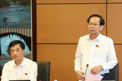 Quy định rõ hơn để 'lệnh cấm' kinh doanh 'bóng cười' khả thi